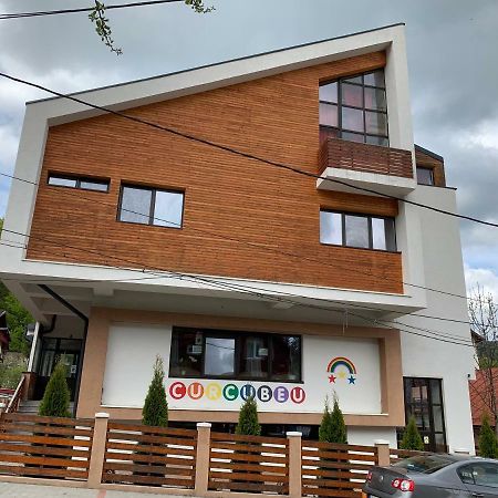 Hotel Vila Curcubeu Buşteni Exterior foto